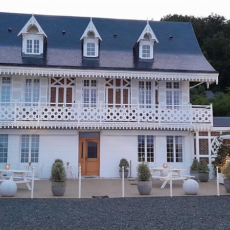 White House, Maison D'Hotes Villequier Esterno foto